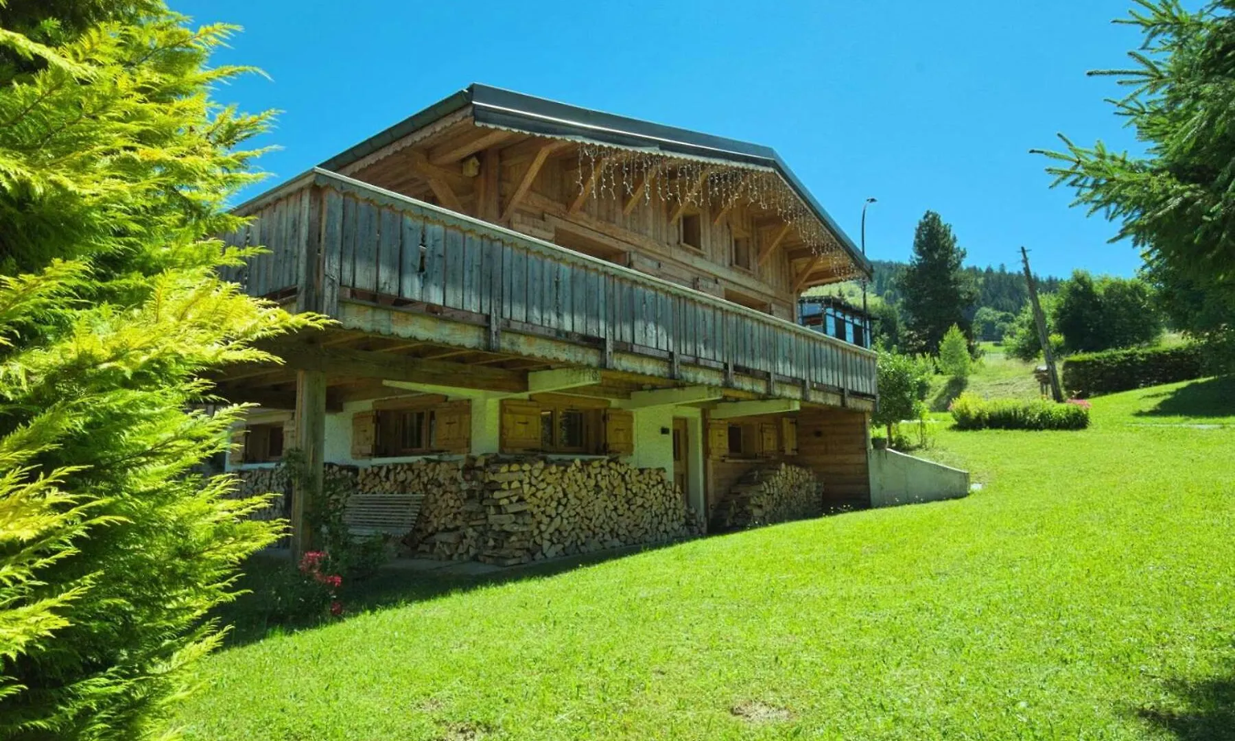Residence Les Mesanges - Chalets Pour 10 Personnes 544 Notre-Dame-de-Bellecombe France