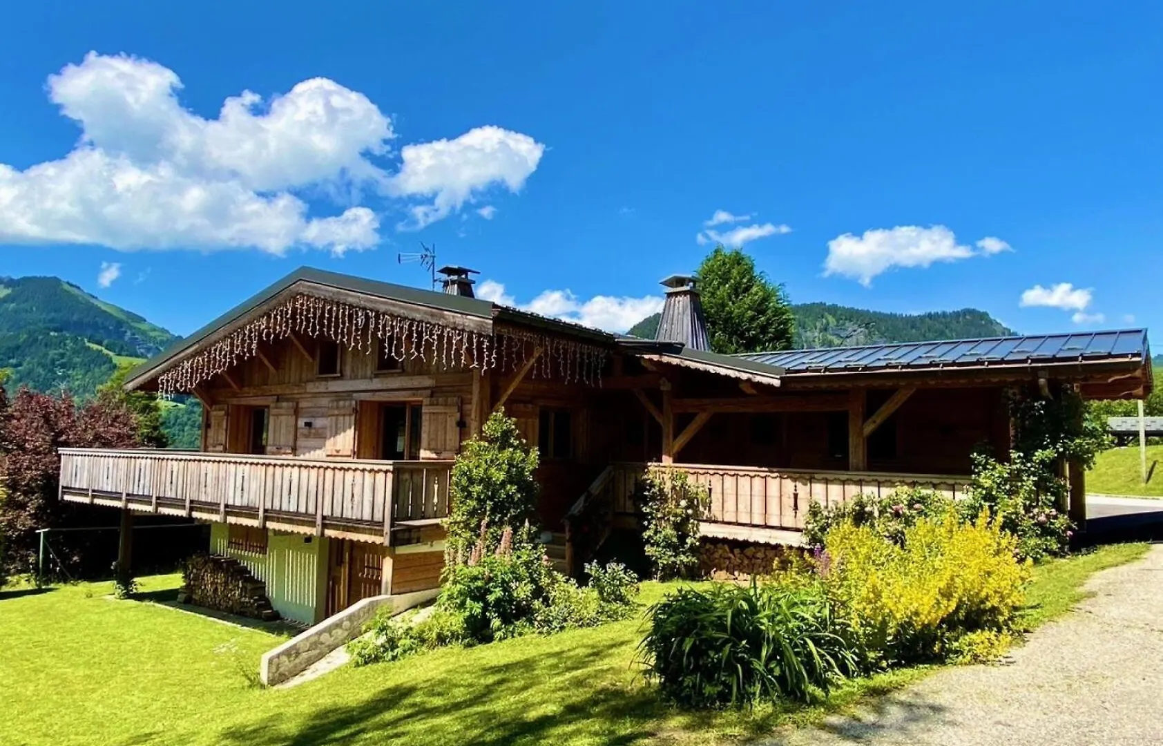 Residence Les Mesanges - Chalets Pour 10 Personnes 544 Notre-Dame-de-Bellecombe 0*,  France